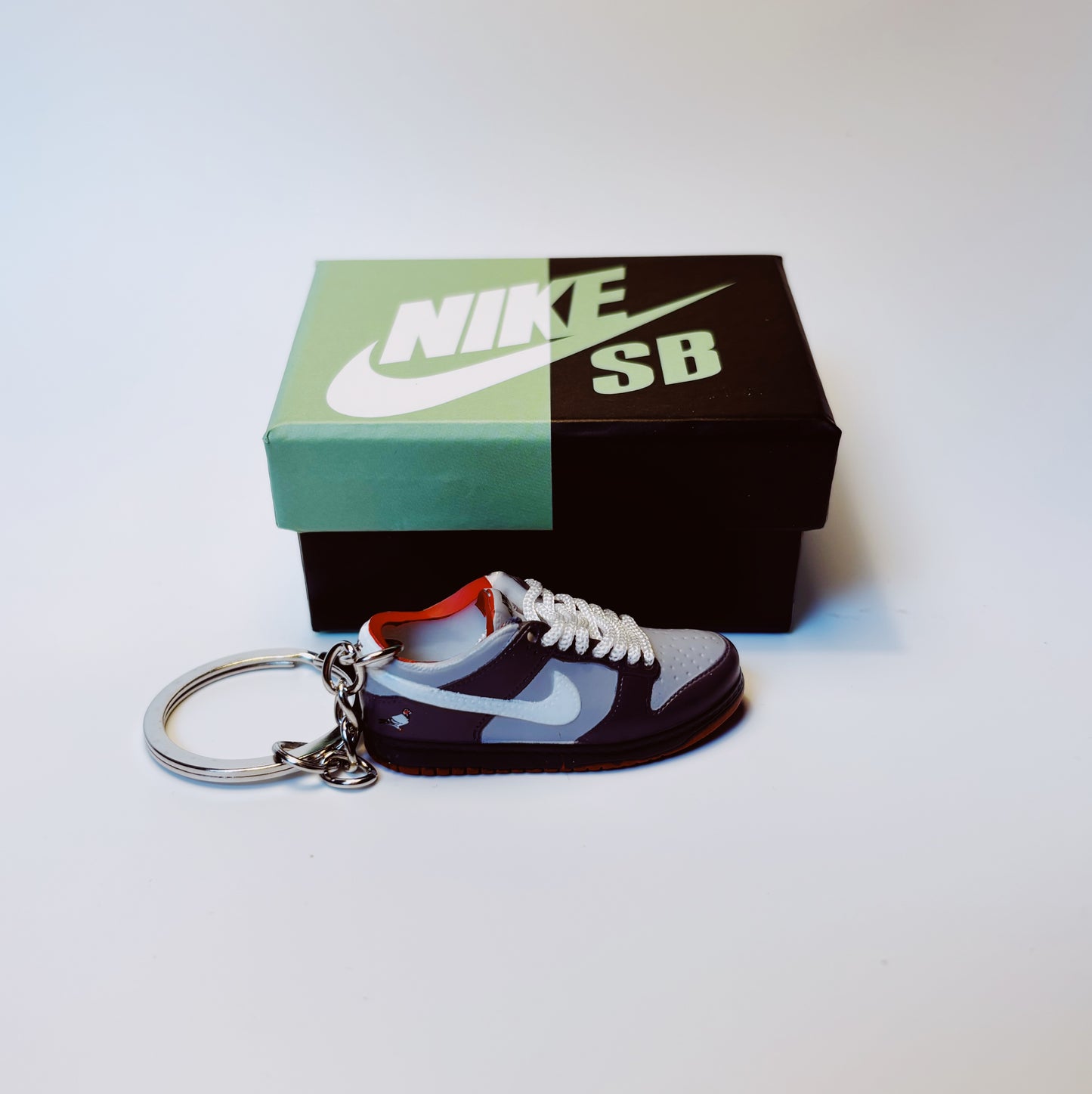Nike SB Dunk Grey Pigeon Keychain